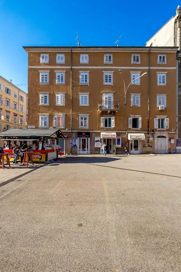 Main Street Apartments Rijeka Kroatien