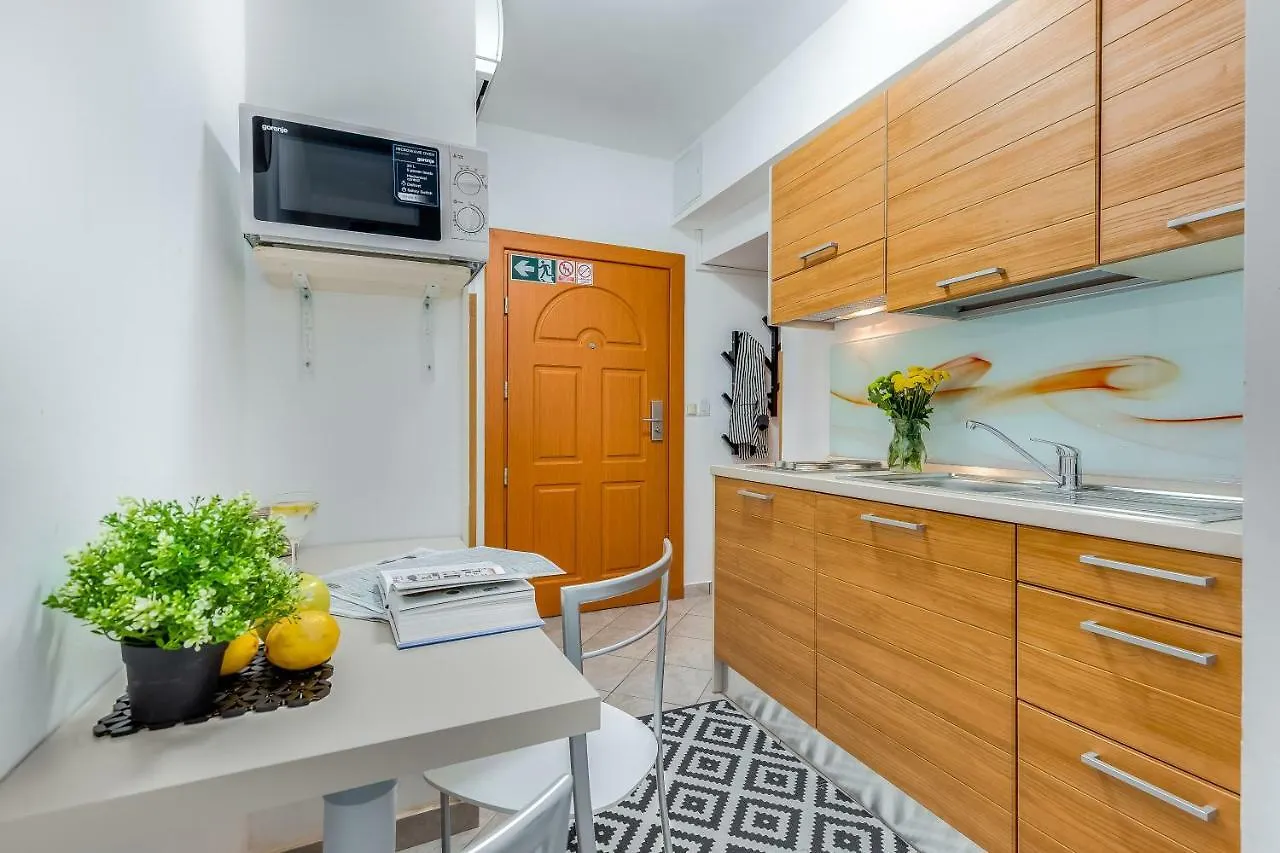 Main Street Apartments Rijeka
